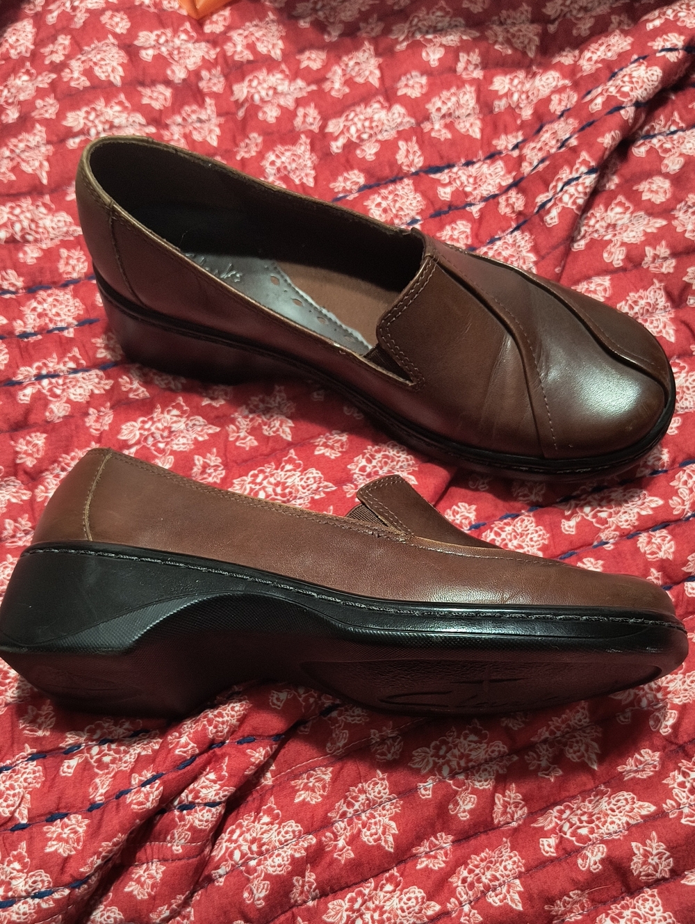 Clarks Women's Brown Slip-On Comfort Loafers